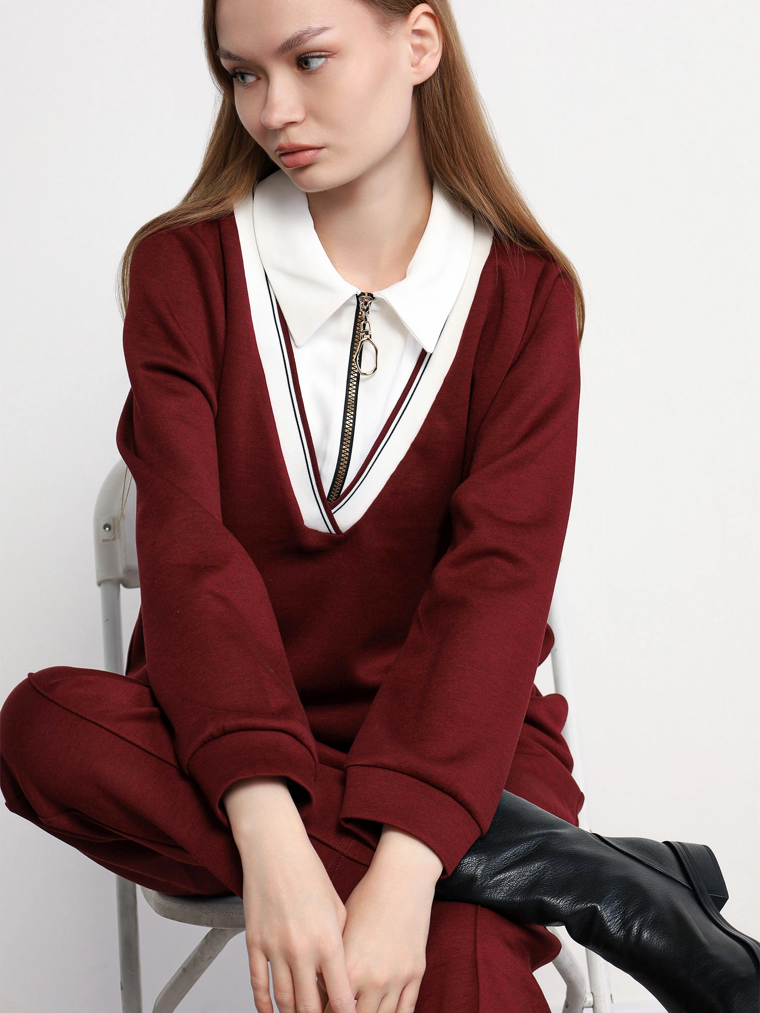 Джемпер бордового цвета прямого кроя